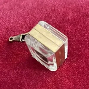 ROYCE New York | Accessories | Vintage 94s Lucite Cube  display picture 2